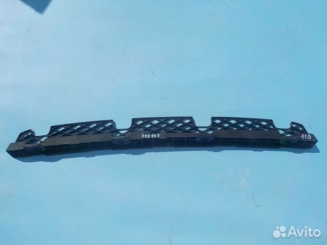 Кронштейн заднего бампера центральный volkswagen P