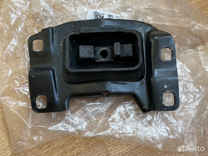 Подушка двигателя mazda 3 bk
