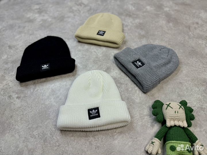 Зимняя шапка Adidas