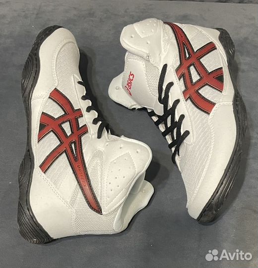 Борцовки asics новинка