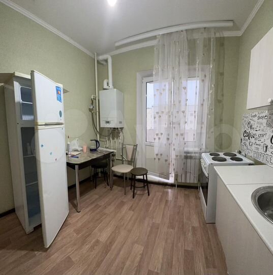 1-к. квартира, 42 м², 8/12 эт.