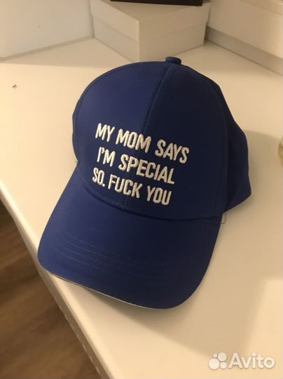 Кепка с надписью
