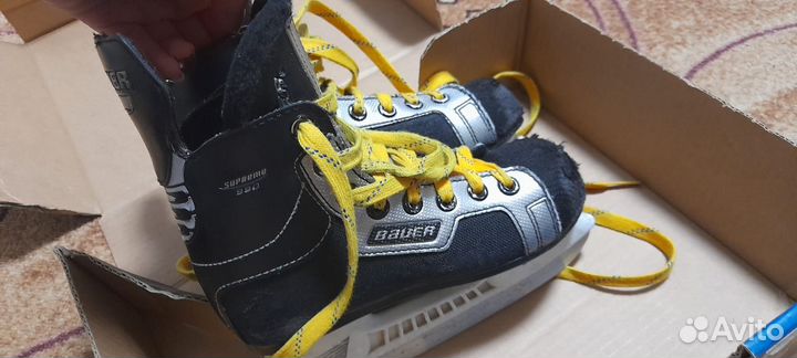 Хоккейные коньки Bauer 32-33 размер
