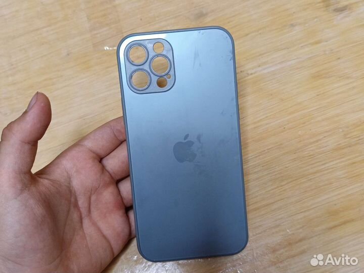 Чехол на айфон