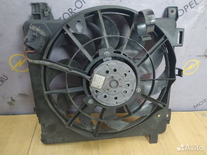 Вентилятор радиатора Opel Astra H Z14XEP 2004-2010