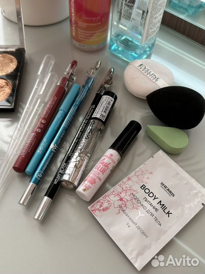 Набор косметики пакетом