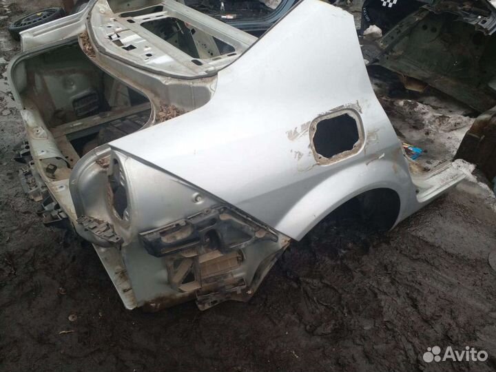 Четверть Renault Megane II