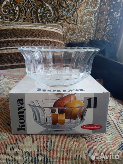 Салатник новый, в упаковке