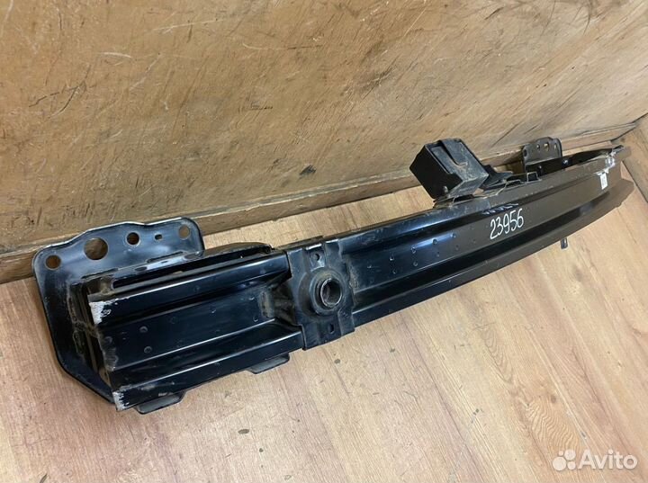 Усилитель переднего бампера Kia Carnival 2020+