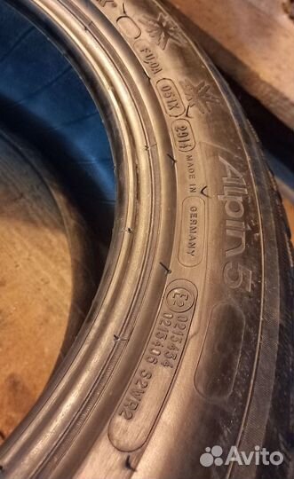 Michelin Alpin 5 255/50 R17 98H