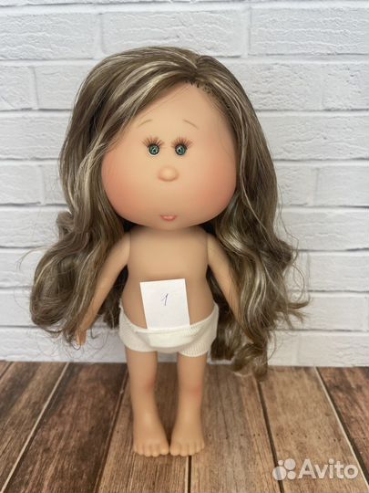 Кукла Мия Nines d'Onil с русыми волосами