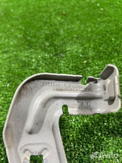 Кронштейн крыла правый Bmw 3 F30 N47D20C 2013