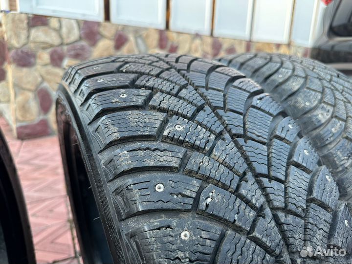 Bfgoodrich G-Force Stud 225/50 R17 98Q