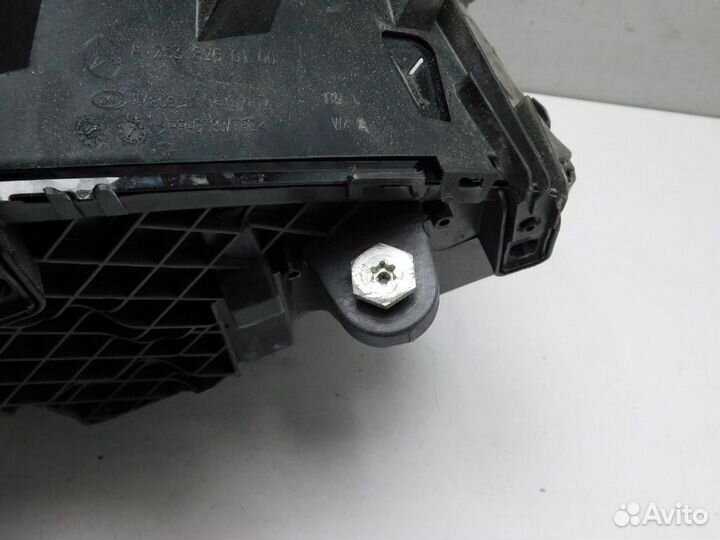 Фара левая Mercedes-Benz GLC