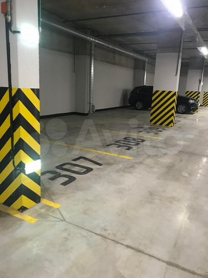 Машиноместо, 14 м²