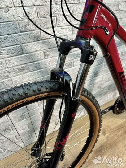 Женский велосипед Cube Acces 29 колеса