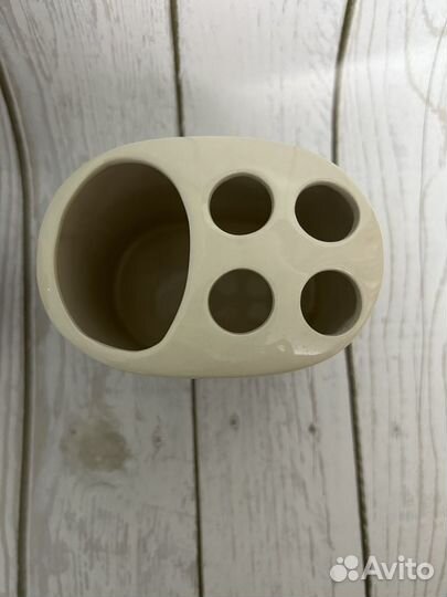 Дозатор для жидкого мыла и стакан