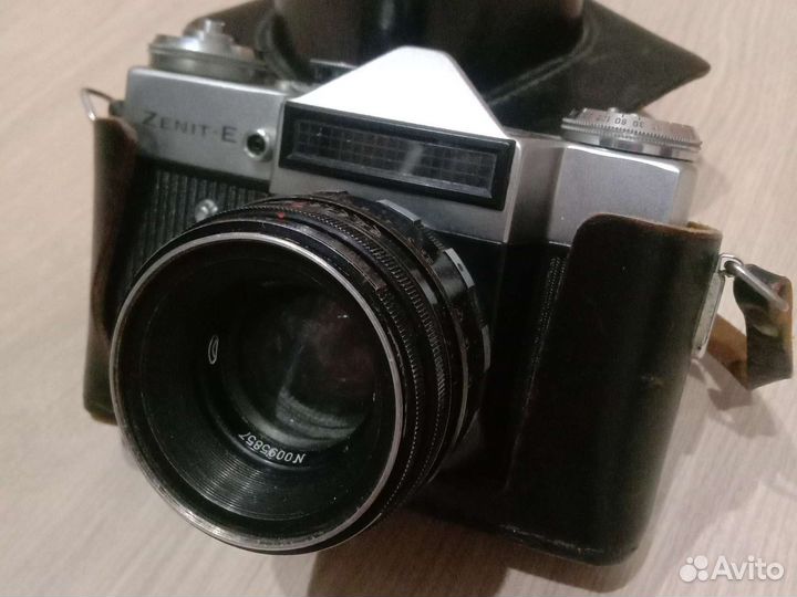 Фотоаппарат Зенит Е и Ломо