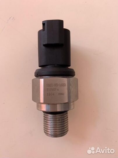 Датчик давления komatsu 7861-93-1650