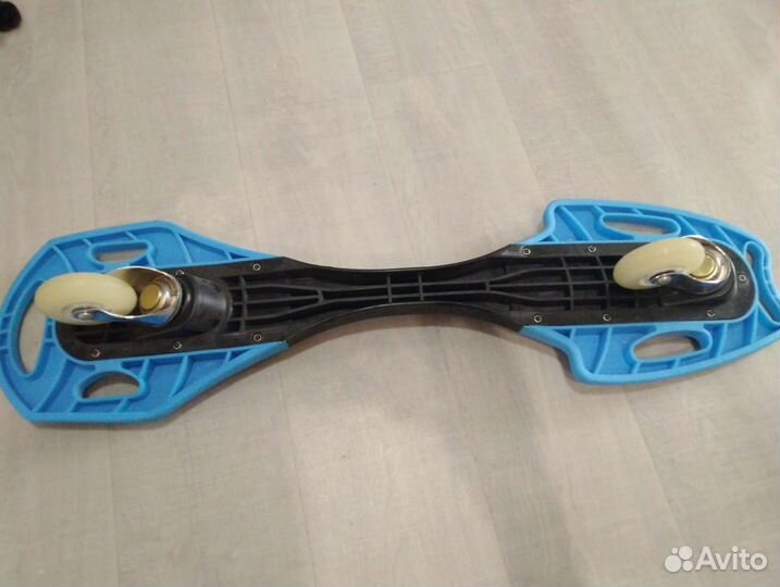 Скейтборд или вейвборд