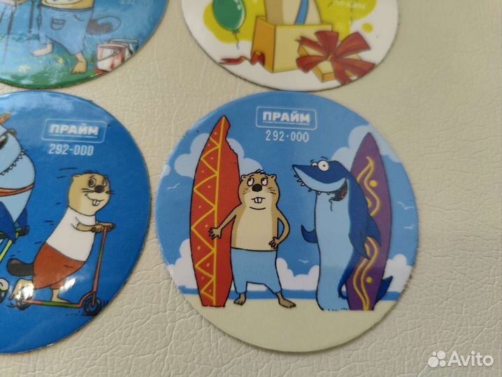 Магниты на холодильник