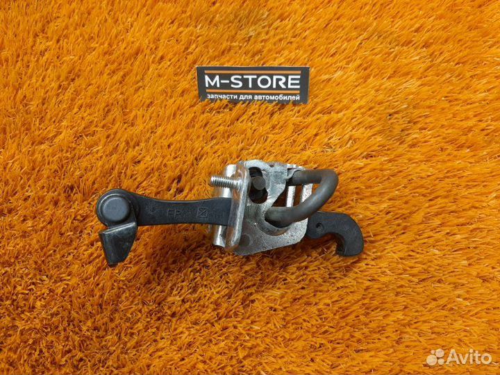 Ограничитель двери передний правый Volvo Xc90 C95