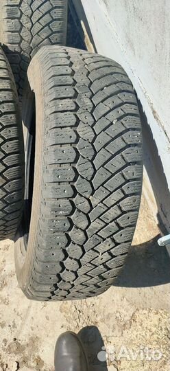 Gislaved Nord Frost 200 SUV 225/65 R17 106T