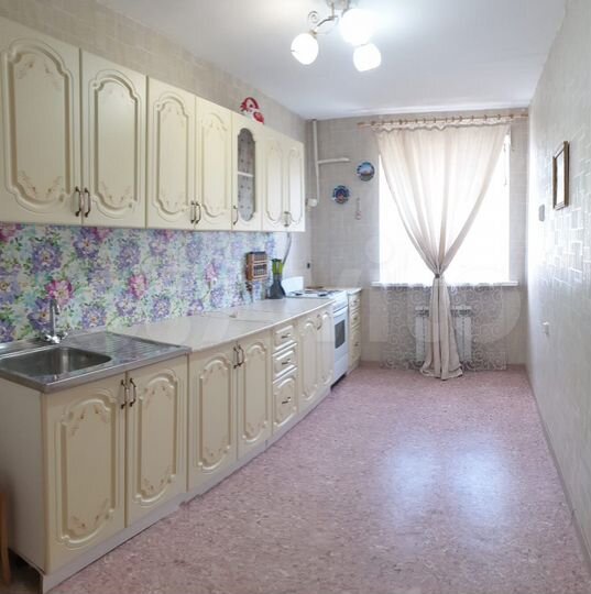 1-к. квартира, 33,8 м², 1/10 эт.