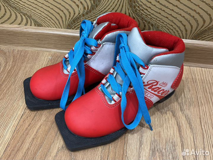 Лыжные ботинки larsen 32