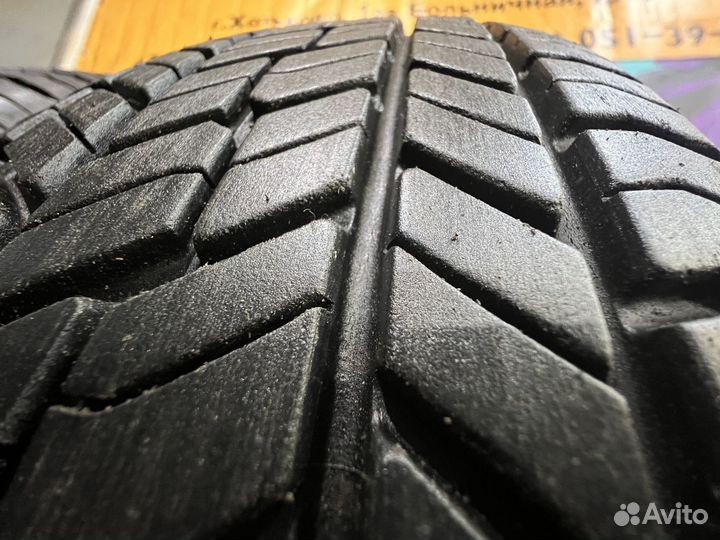 Yokohama Geolandar G033 215/70 R16