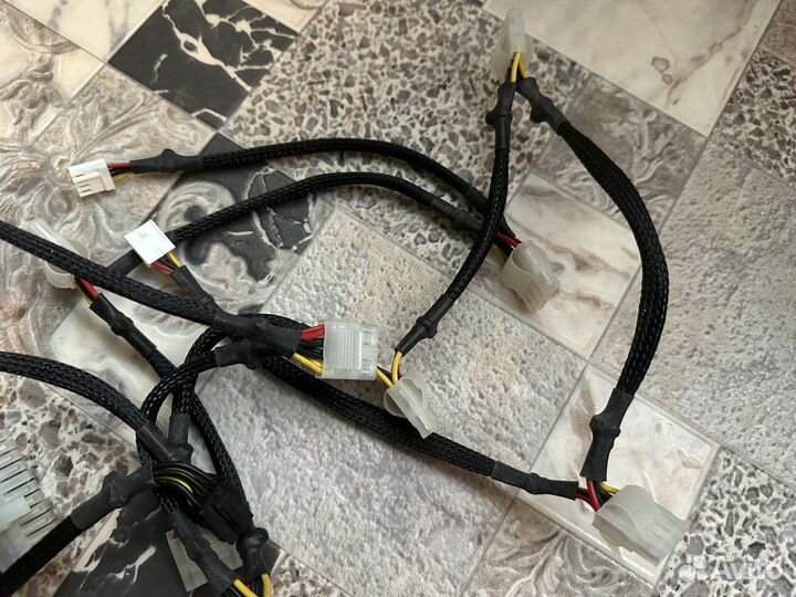 Блок питания termaltake 470w