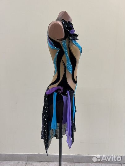 Костюм для фигурного катания