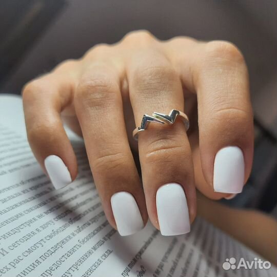 Маникюр гель лак. Наращивание ногтей