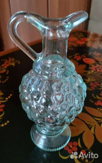 Старинный кувшинчик 