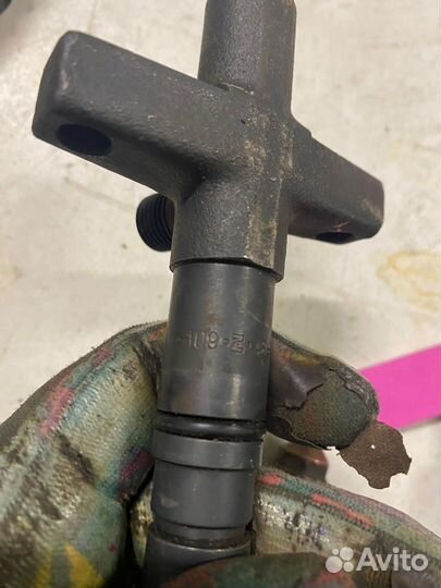 Форсунка дизельная Mitsubishi Pajero 3 3.2