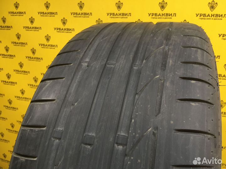 Bridgestone Potenza S001 245/40 R18 93Y