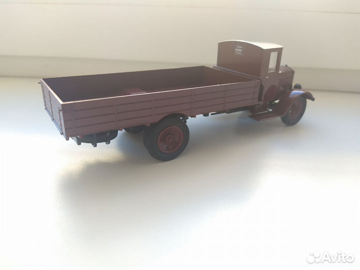 Модели автомобилей Автолегенды СССР и Наш Автопром