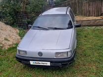 Volkswagen Passat 1.8 MT, 1989, 450 000 км, с пробегом, цена 90 000 руб.