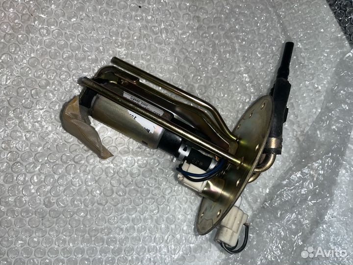 Насос топливный Mitsubishi Galant 2002 4G94