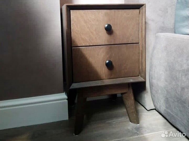 Тумба прикроватная