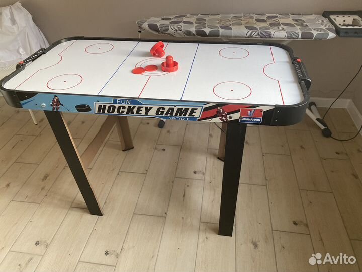 Настольный аэрохоккей
