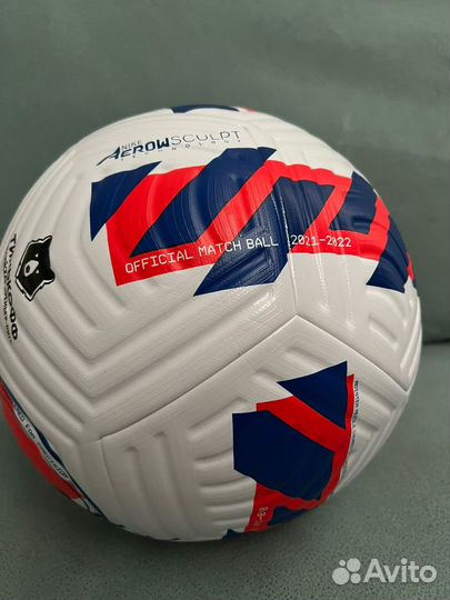 Футбольный мяч nike flight 5