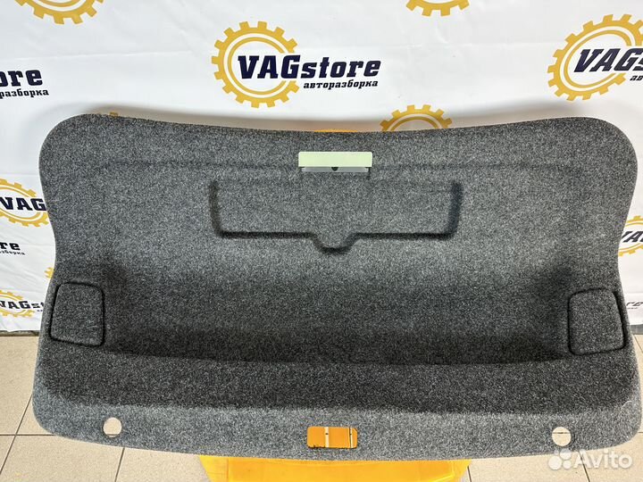 Обшивка крышки багажника Volkswagen Passat B6