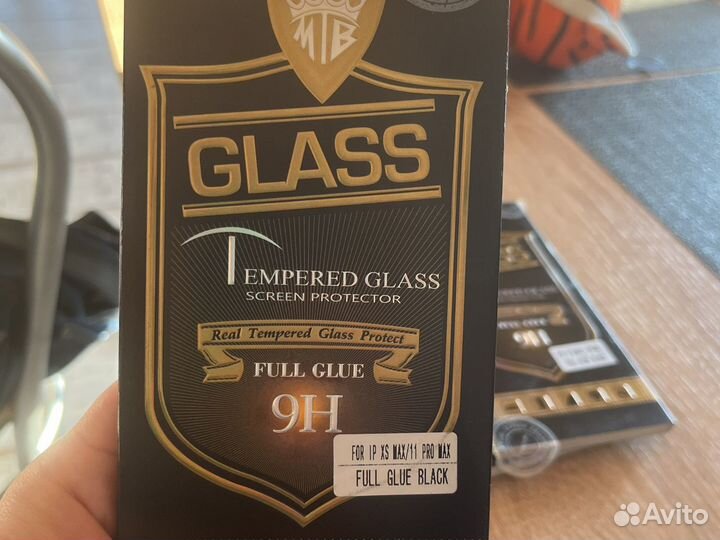 Защитные стекла на iPhone,Samsung,Xiaomi