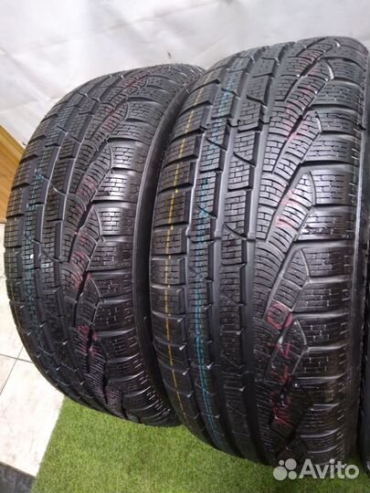 Pirelli Winter Sottozero 210 Serie II 225/50 R17 94H