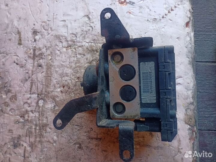 Блок ABS Hyundai-Kia Sonata EF 2001 9566038000