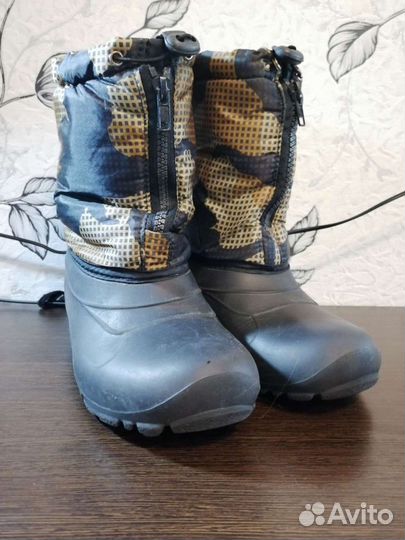 Сноубутсы на мальчика 35-36