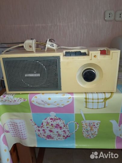 Радиоприемник трехпрограммный Вестник пт-310, СССР