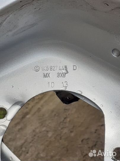 Volkswagen Jetta5 крышка багажника.2008г