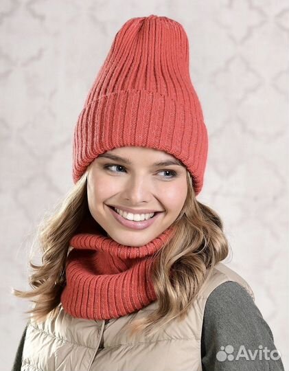 Шапка и снуд (комплект новый)